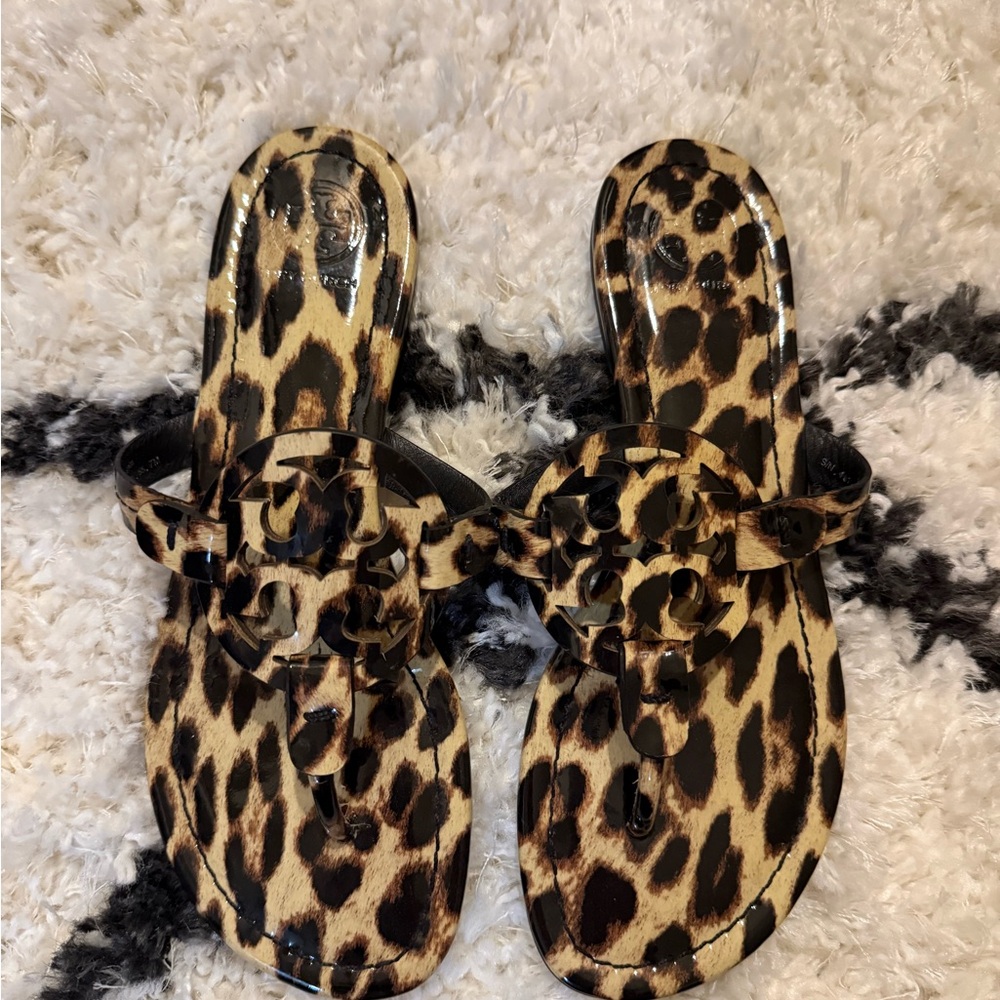 Tory Burch Cheetah Print Miller Sandals Size 7.5